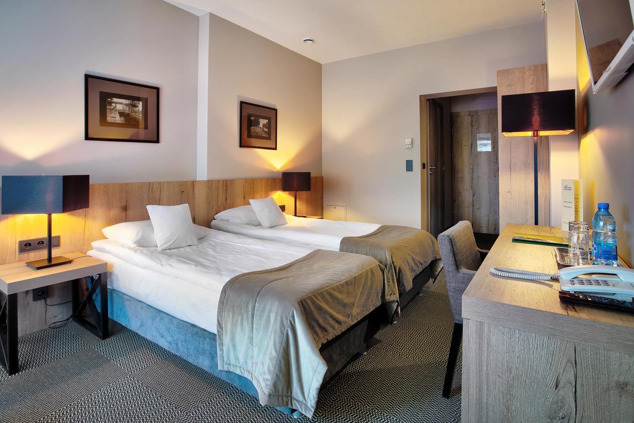 Hotel Wojciech Augustow Bagian luar foto